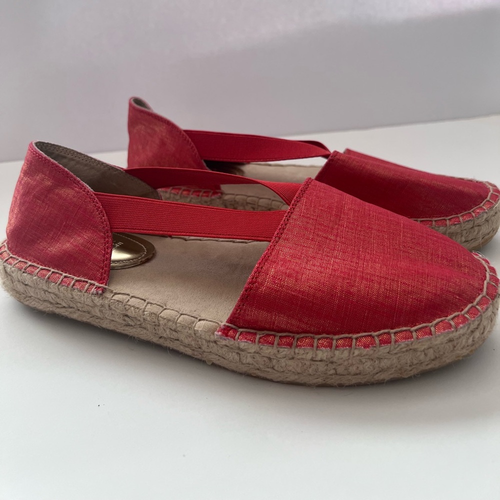 Kenneth Cole Reaction " Espa nol" Apricot Women's Espadrille Shoe Sandal Size 8M